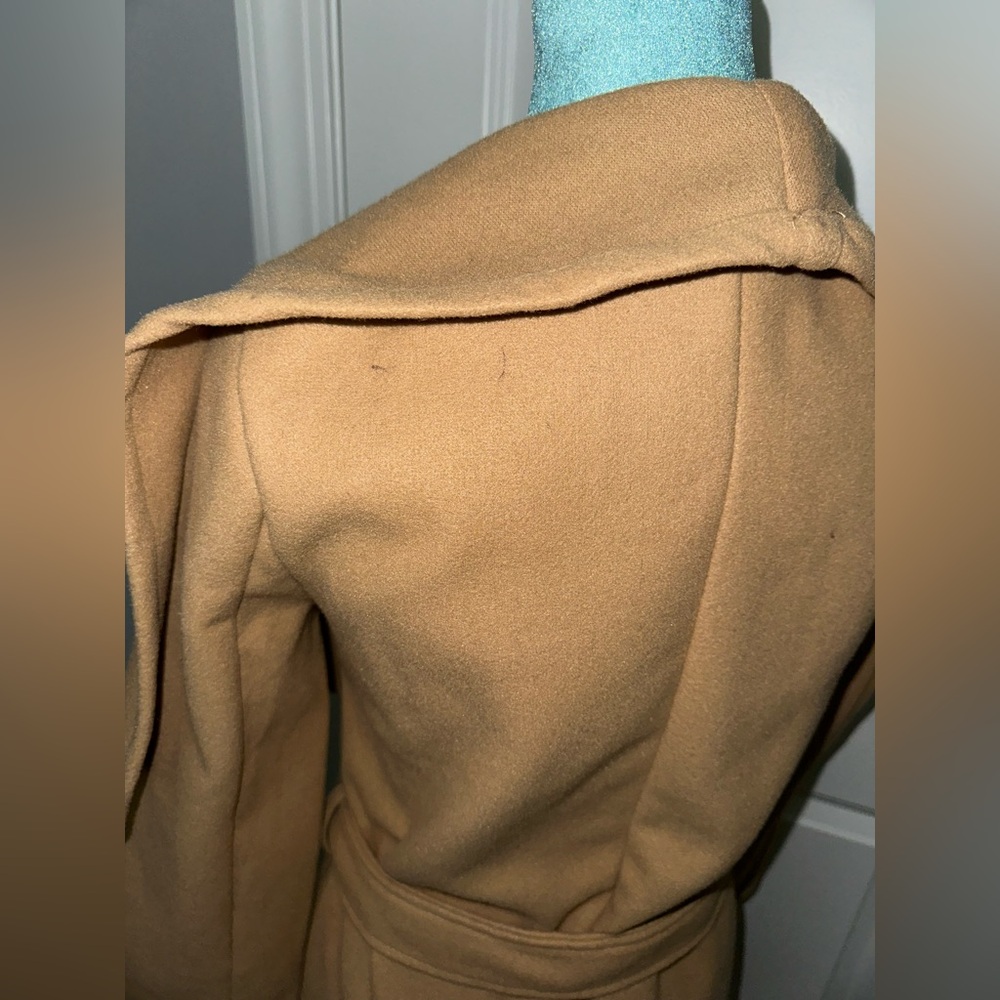 Fall Tan Jacket 🧥✨ - Picture 7 of 8